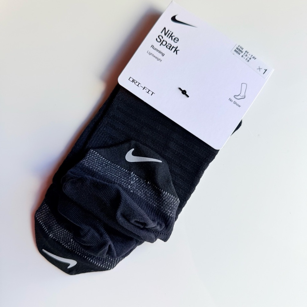 Nike Spark Lightweight Reflective No Show Ankle Socks